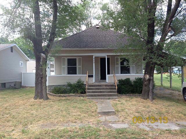 405 North 8th St, Herrin, IL 62948 