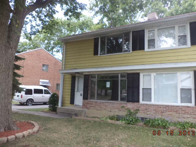 8 Mcgarity Rd, Park Forest, IL 60466 