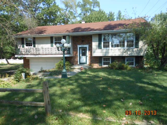 357 Surrey Ln, Crete, IL 60417 