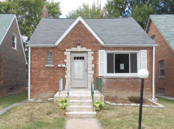 7636 S Artesian Ave, Chicago, IL 60652 