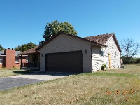 111 New Foundland Place Northeast, Poplar Grove, IL 61065 