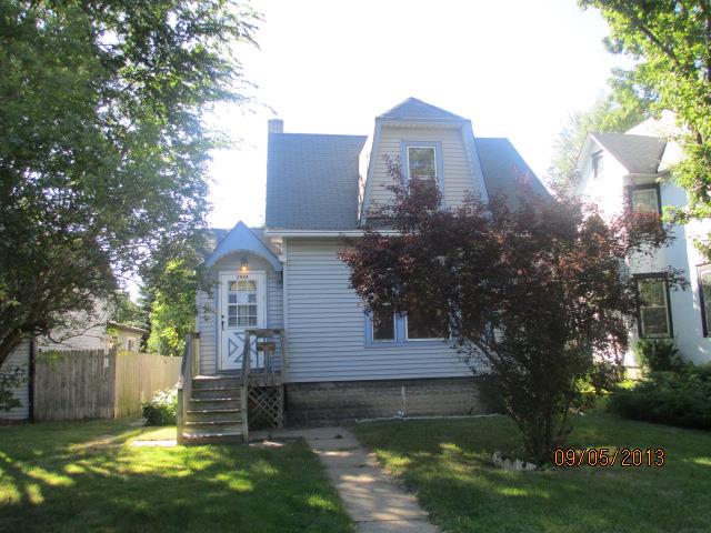 2924 Ezra Ave, Zion, IL 60099 