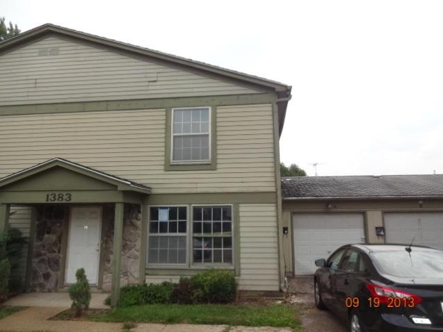 1383 S Glen Circle Apt A, Aurora, IL 60506 