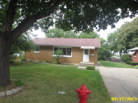 726 N Lincoln Ave, Aurora, IL 60505 