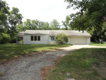 7046 Elevator Rd, Roscoe, IL 61073 