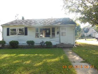 824 Glendale Ave, Rockford, IL 61108 