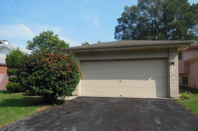 14623 Harvard St, Dolton, IL 60419 