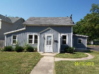 264 Fulton St, South Elgin, IL 60177 