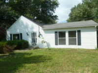 975 E Bender Dr, Decatur, IL 62521 