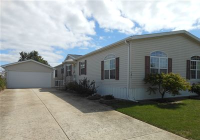 121 Hibiscus Cir., Matteson, IL 60443 