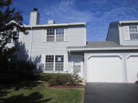 522 Meadow Hill Ln, Round Lake Beach, IL 60073 