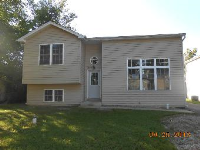 507 Northlake Rd, Lakemoor, IL 60051 