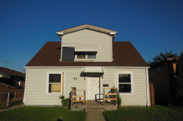 451 Greenbay Ave, Calumet City, IL 60409 