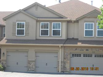 1866 N Crenshaw Cir, Vernon Hills, IL 60061 