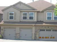 1866 N Crenshaw Cir, Vernon Hills, IL 60061 