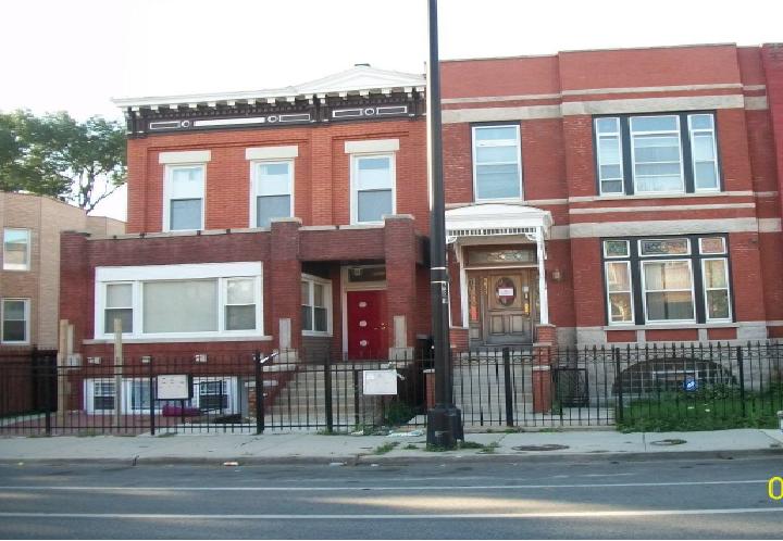 3035 W Warren Blvd, Chicago, IL 60612 
