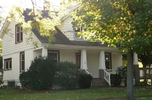 239 S Walnut St, Stillman Valley, IL 61084 