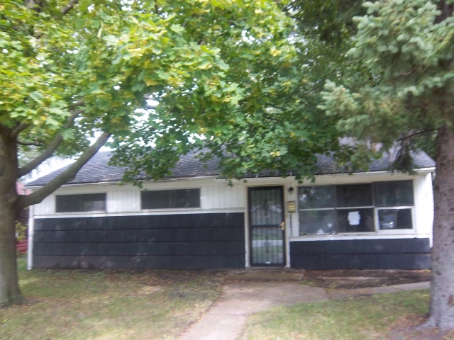 14749 Lincoln Ave, Dolton, IL 60419 