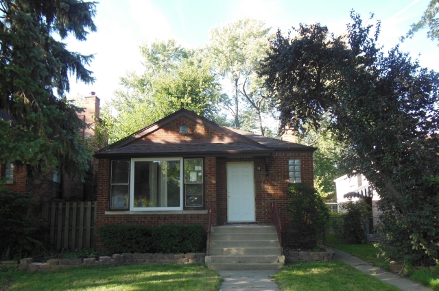 117 West 141st St, Riverdale, IL 60627 