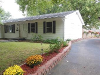 1004 James Place, Danville, IL 61832 