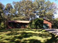 3001 Chelsea Ln, Brighton, IL 62012 