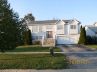 1008 Dewey Street, Harvard, IL 60033 