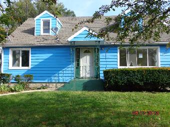 634 East Benton St., Aurora, IL 60505 