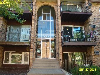 715 Heritage Drive #216, Hoffman Estates, IL 60169 