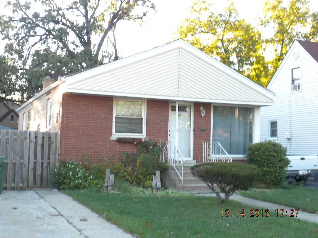 9642 Central Ave, Oak Lawn, IL 60453 