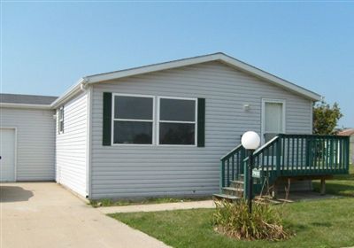 749B Mallard Lane, Sandwich, IL 60548 