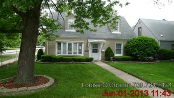 4344 West 100th St, Oak Lawn, IL 60453 