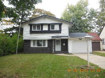 2017 Fulton Avenue, Rockford, IL 61103 