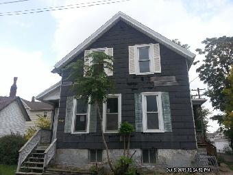 409 Allen St, Joliet, IL 60436 