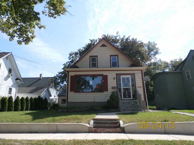 509 Van Street, Elgin, IL 60123 