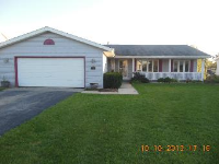 898 Night Owl Ln, Roscoe, IL 61073 