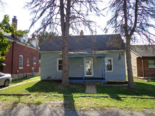 125 North Delaware Ave, Belleville, IL 62221 