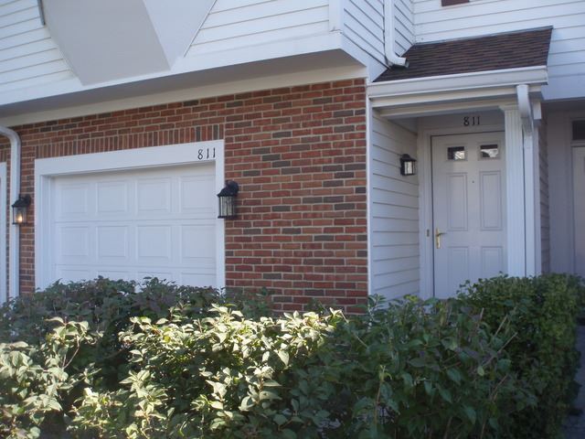 811 Kalamazoo Circle, Vernon Hills, IL 60061 
