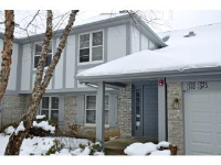 1340 N Streamwood Ln, Vernon Hills, IL 60061 