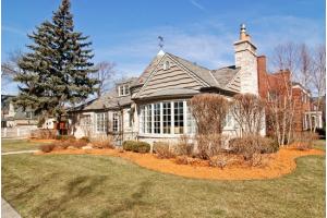 1500 Franklin Ave, River Forest, IL 60305 