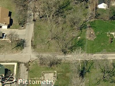 851 Iroquois St, Joliet, IL 60433 