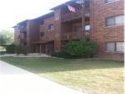 15709 Peggy Lane #12, Oak Forest, IL 60452 