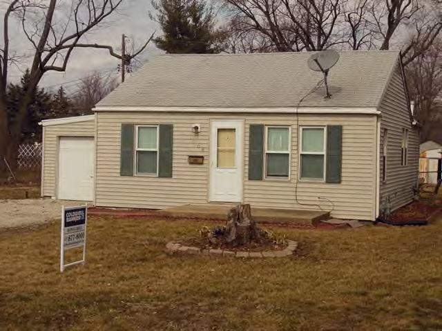 1668 W Center, Decatur, IL 62526 