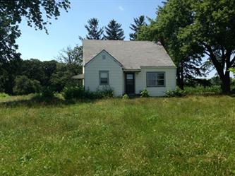 12144 E 7000 N Rd, Grant Park, IL 60940 