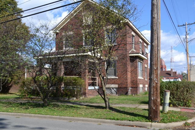 340 N Edward St, Decatur, IL 62522 