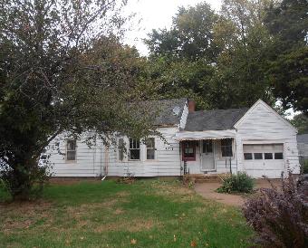 4917 W Closen Rd, Peoria, IL 61604 