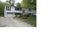 204 Greenbriar Ln, Streamwood, IL 60107 