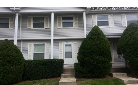 109 Jamestown Ln, Bolingbrook, IL 60440 