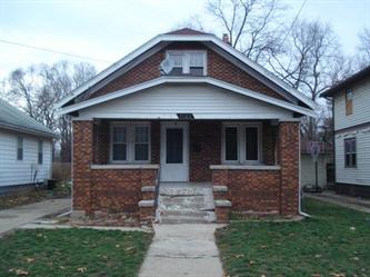 1122 Jackson St, Rockford, IL 61107 