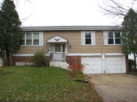 214 Windsor Drive, Bolingbrook, IL 60440 
