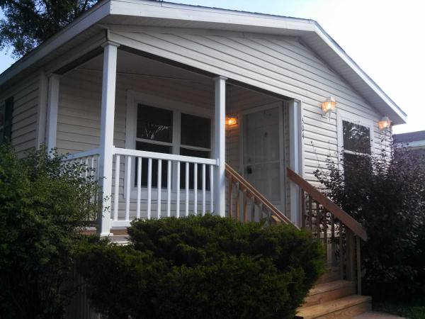 414 4th St., Northfield, IL 60093 